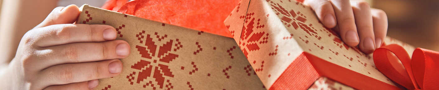 Presentpapper-och-Sno-ren.jpg Presentpapper-och-Sno-ren.jpg