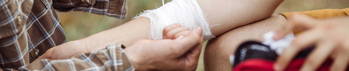 Plaster-Bandage.jpg Plaster-Bandage.jpg