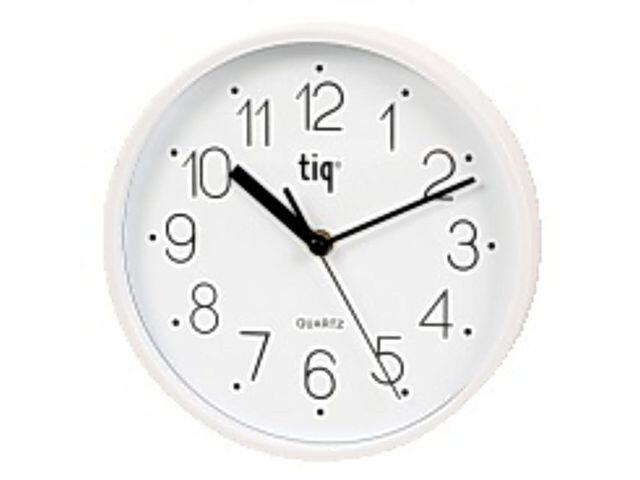 Väggur Tiq Silver 22.5cm